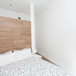 Rent a room of 140 m² in madrid