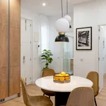 Rent 1 bedroom apartment of 721 m² in Madrid