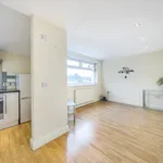 Rent 1 bedroom flat of 48 m² in Basingstoke