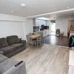 Rent 6 bedroom flat in West Midlands