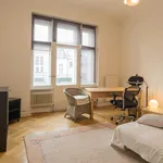 Rent 3 bedroom apartment of 126 m² in Berlin