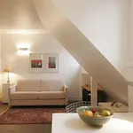 Rent 1 bedroom apartment of 18 m² in Paris