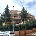 Affitto 5 camera appartamento di 148 m² in Rome