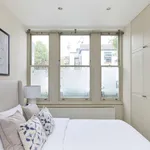 Rent 2 bedroom apartment of 73 m² in london