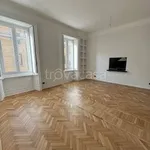 Rent 4 bedroom apartment of 200 m² in Milano