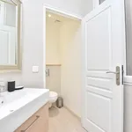 Appartement de 452 m² avec 1 chambre(s) en location à Paris