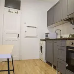 Rent a room in lisbon