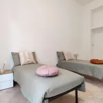 Rent 1 bedroom apartment in milan