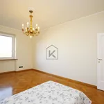 Rent 4 bedroom apartment of 145 m² in Milano