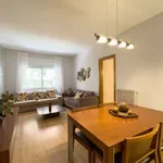 Rent 4 bedroom apartment of 100 m² in barcelona