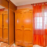 Rent 3 bedroom apartment in Seville