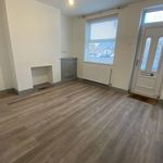 Rent 2 bedroom flat in East Midlands