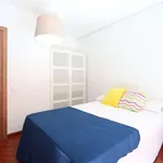 Rent a room of 95 m² in madrid