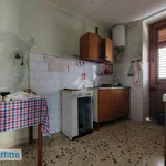 Affitto 4 camera appartamento di 89 m² in Palermo