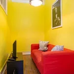 Rent a room in lisbon