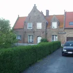 Huur 4 slaapkamer huis van 500 m² in Spermalie