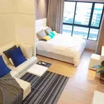 Rent 1 bedroom apartment of 31 m² in Bangkok