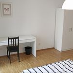 Rent 4 bedroom apartment in Hamburg