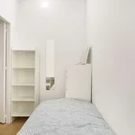 Rent a room in lisbon