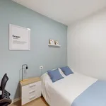 Rent 4 bedroom apartment in Castellón de la Plana