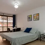 Rent 5 bedroom apartment in Valencia