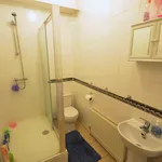 Rent 8 bedroom house in Leeds