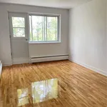 3 bedroom apartment of 495 sq. ft in Montreal