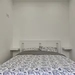 Rent 2 bedroom apartment of 80 m² in Paço de Arcos