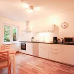 Rent 1 bedroom apartment of 581 m² in Essen