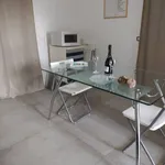 Rent 2 bedroom apartment of 70 m² in Naples