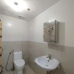 Rent 1 bedroom apartment in Makati