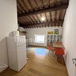 Affitto 3 camera casa di 68 m² in Viterbo