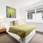 Rent 2 bedroom apartment in Elsternwick