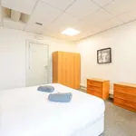 Rent a room in lisbon