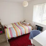 Rent 4 bedroom flat in West Midlands