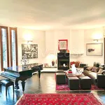 Rent 11 bedroom house of 517 m² in Osio Sotto