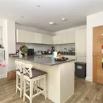 Rent 4 bedroom house in Woking