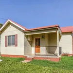 Rent 2 bedroom house in Orange