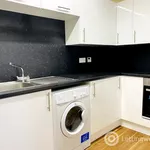 Rent 2 bedroom flat in Glasgow