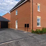 Rent 4 bedroom house in North West England