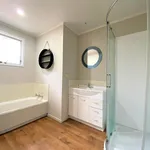 Rent 3 bedroom house in Titirangi