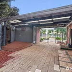 Rent 3 bedroom house in Keilor Lodge