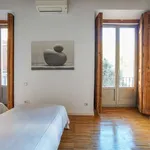 Rent 2 bedroom apartment of 1 m² in madrid