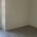 Appartement de 30 m² avec 2 chambre(s) en location à Poitiers