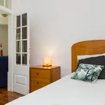 Rent 2 bedroom apartment in Lisbon