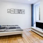 Rent 1 bedroom apartment of 34 m² in Berlin