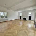 Maison de 332 m² avec 5 chambre(s) en location à Ukkel