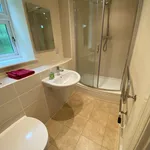 Rent 2 bedroom apartment in Malvern Hills