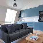 Rent 1 bedroom apartment of 60 m² in lisbon