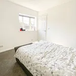 Rent 2 bedroom flat in West Midlands